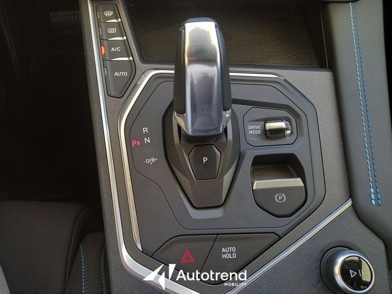 Lynk & Co 01  MY22 PHEV 1.5 Plug-In Hybrid 261 CV Automatica NAVI TETTO LED