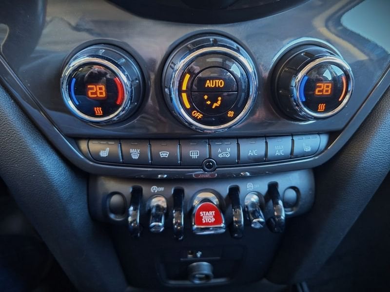 MINI   1.5 One D 116 CV Automatica Business Countryman