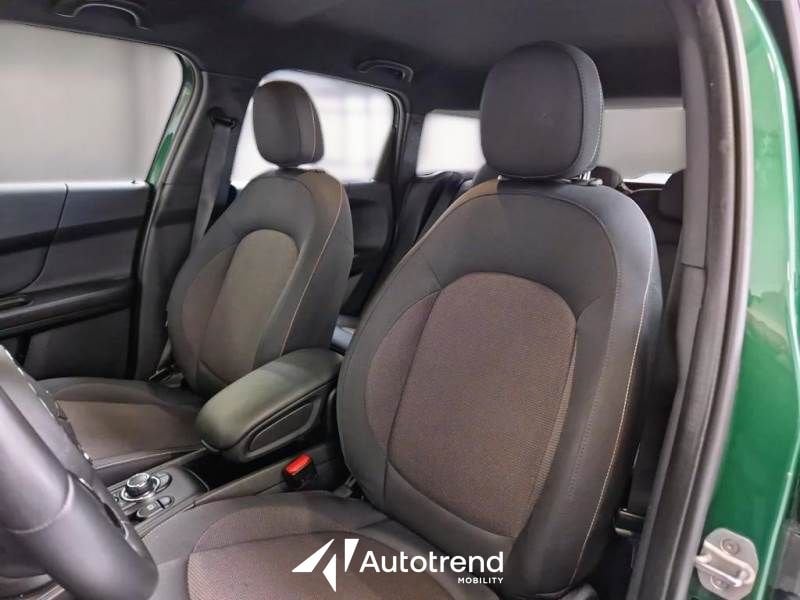 MINI   1.5 One D 116 CV Automatica DCT NAVI LED Business Countryman