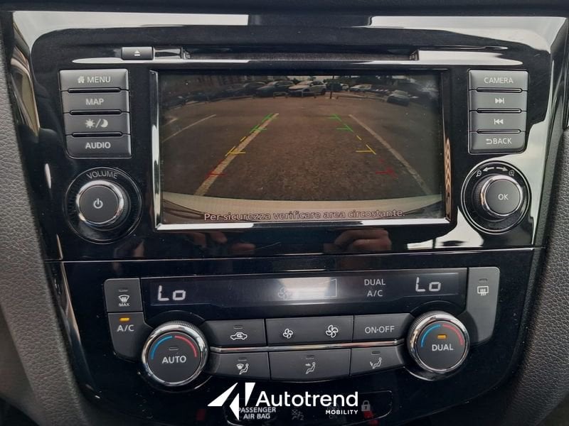 Nissan Qashqai  1.5 dCi 115 CV NAVI Business N1 Autocarro