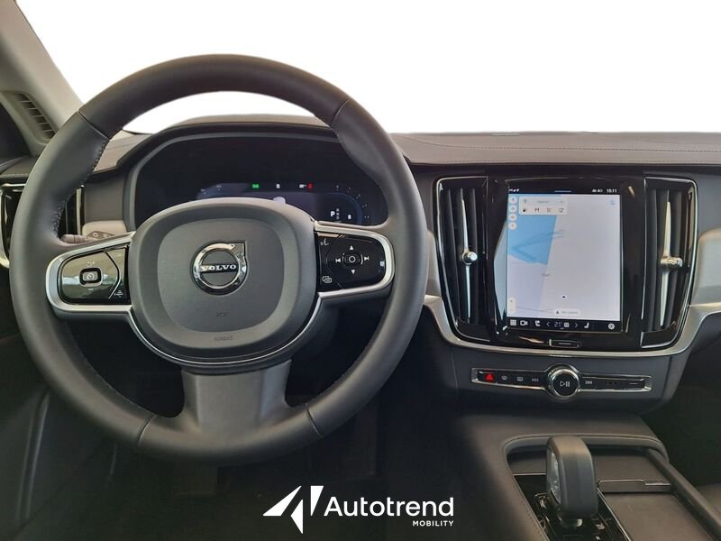 Volvo S90  B4 197+14 CV Mild Hibrid Benzina Automatica Plus Bright