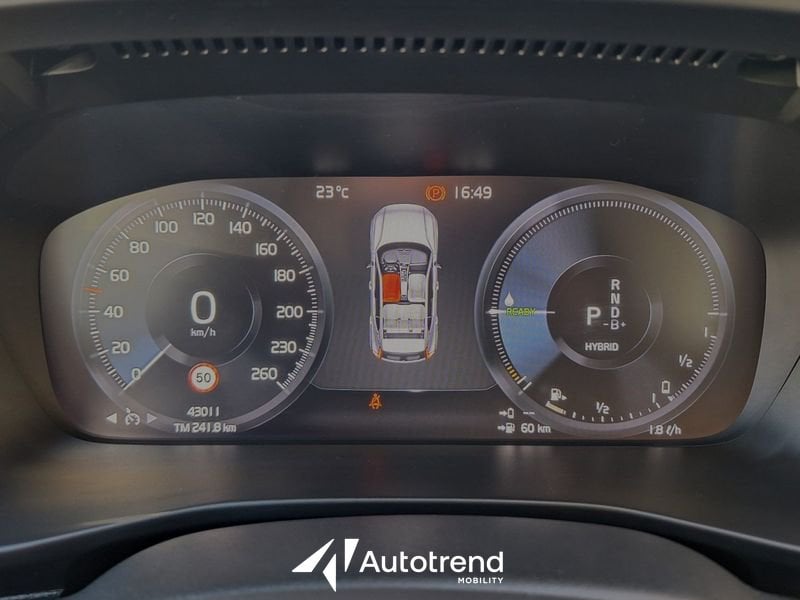 Volvo   T4 129+14 CV Recharge Plug-In Hybrid Inscription