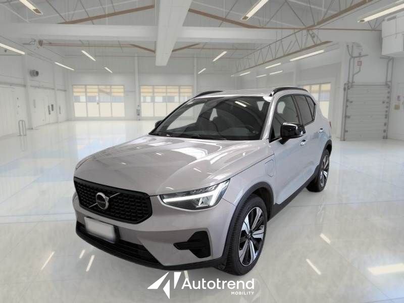 Volvo   T5 180+82 CV Plug-In Hybrid Recharge Plus Dark
