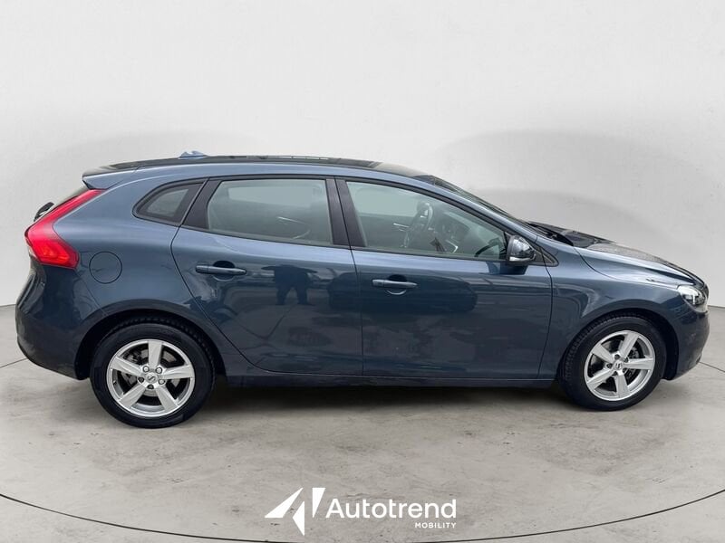Volvo V40  D2 120 CV NAVI Business