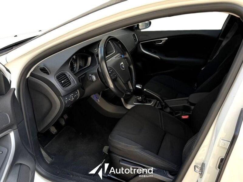 Volvo V40  D2 120 CV NAVI Business In Conto Vendita
