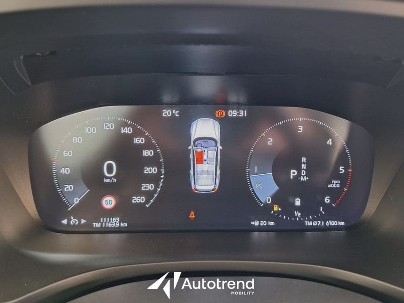 Volvo V60  B4 197+14 CV Mild Hybrid Diesel Automatica Momentum Business