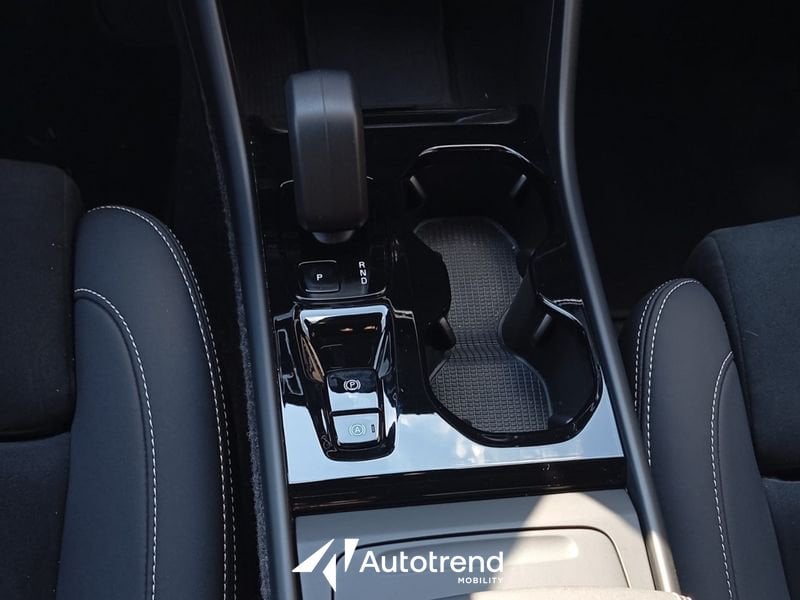 Volvo XC40  B3 163+14 CV Automatico TETTO LED Ultra Black Edition