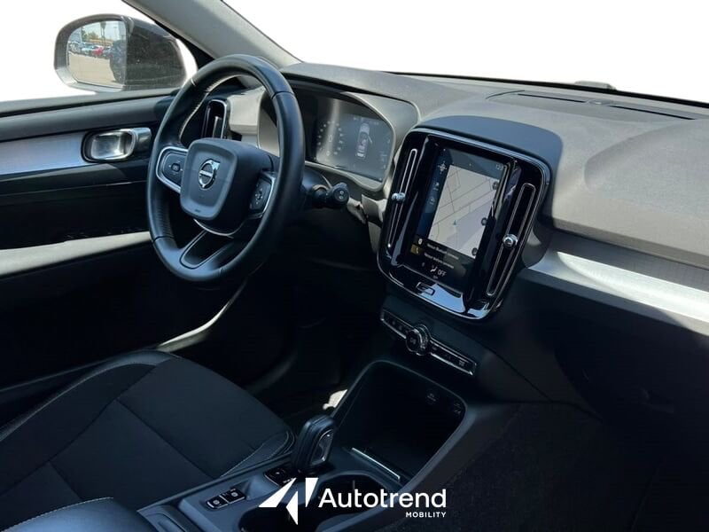 Volvo XC40  D3 150 CV AWD Automatica NAVI LED Business Plus