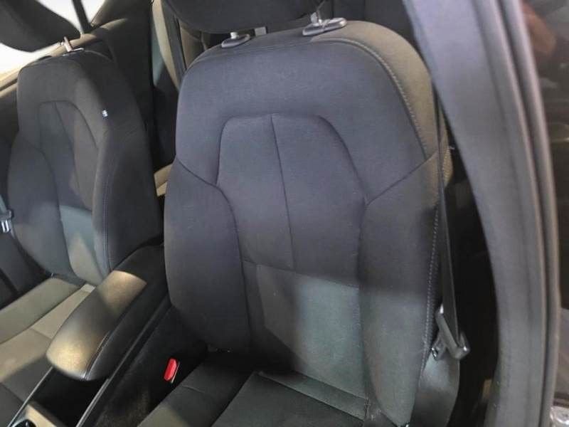Volvo XC40  T2 129 CV Automatico Momentum Core