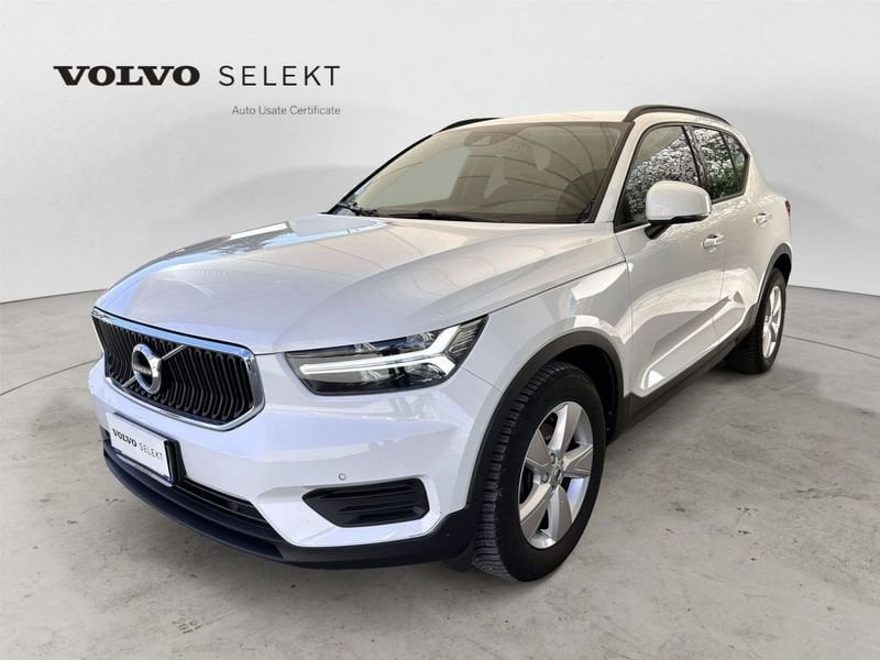 Volvo XC40  T2 129 CV Automatico Momentum Core