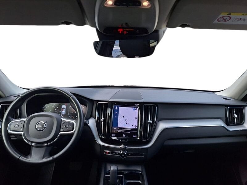 Volvo XC60  B4 197+14 CV AWD Automatica NAVI LED Momentum Pro