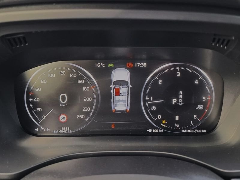 Volvo XC60  B4 197+14 CV AWD Automatica NAVI LED Momentum Pro