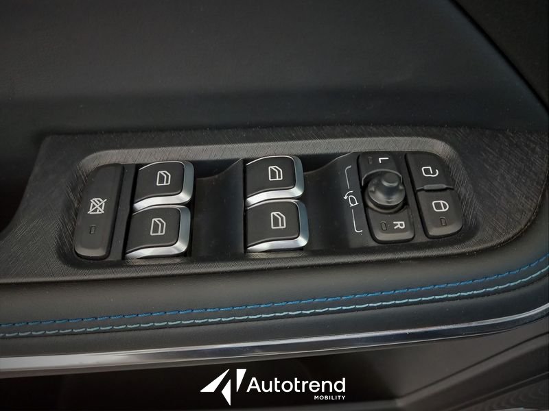 Lynk & Co 01  MY22 PHEV 1.5 Plug-In Hybrid 261 CV Automatica NAVI TETTO LED