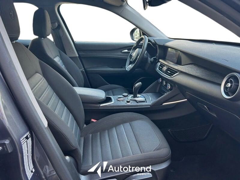 Alfa Romeo Stelvio  2.2 Turbo Diesel 190 CV Q4 Automatica AT8 Business