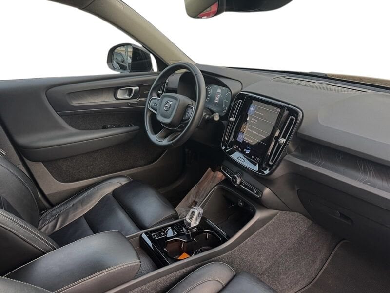Volvo   T4 129+82 CV Plug-In Hybrid Recharge Plus Dark