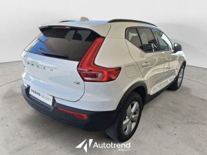Volvo XC40  T2 129 CV Automatico Core N1 Autocarro