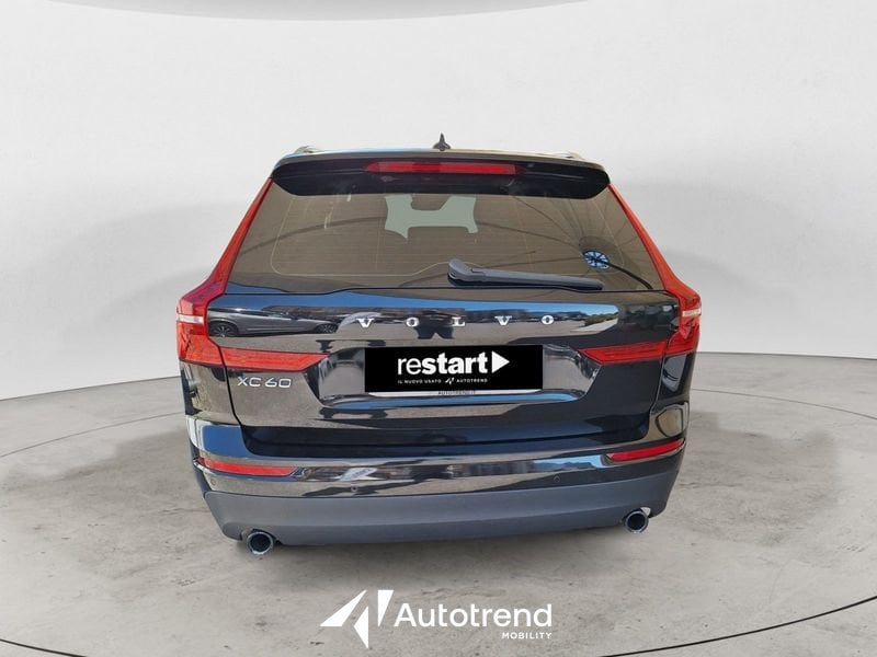 Volvo XC60  B4 197+14 CV AWD M-Hybrid Diesel Automatica Momentum