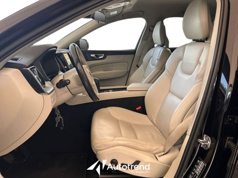 Volvo XC60  D4 190 CV AWD Business