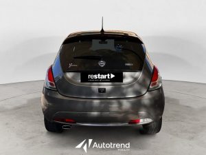 Lancia Ypsilon  1.0 FirefFly 70 CV Hybrid Oro S&S