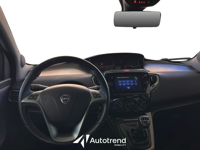 Lancia Ypsilon  1.0 FirefFly 70 CV Hybrid Oro S&S