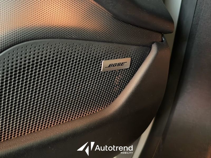 Porsche Taycan  Cross Turismo 4S 598 CV 5 Posti in Conto Vendita