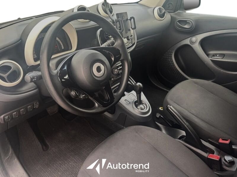 smart forFour  1.0 71 CV Twinamic Automatica Youngster