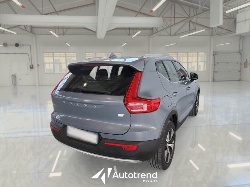 Volvo   T4 129+82 CV Recharge Plug-in Hybrid Inscription Expression