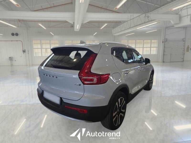 Volvo XC40  T5 180+82 CV Recharge Plug-In Hybrid Business Plus